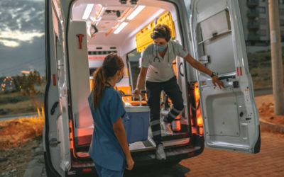 Est-ce que le transport de sang est assuré 24h/24 ?