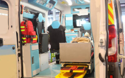 Quelles erreurs faut-il éviter lors de la réservation d’un transport médical à Lyon pour un patient âgé ou fragile ?